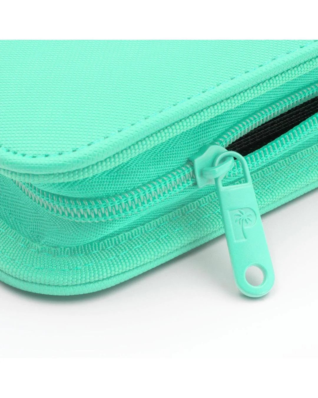 Collector's Series 9 Pocket Zip Trading Card Binder - TURQUOISE - Image 4